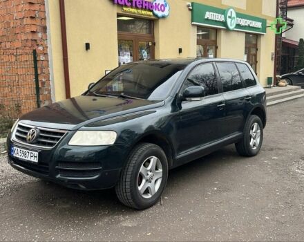 Зеленый Фольксваген Туарег, объемом двигателя 2.5 л и пробегом 375 тыс. км за 3500 $, фото 1 на Automoto.ua