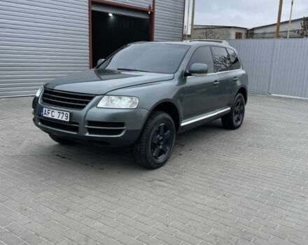 Зеленый Фольксваген Туарег, объемом двигателя 3.2 л и пробегом 111 тыс. км за 5000 $, фото 1 на Automoto.ua