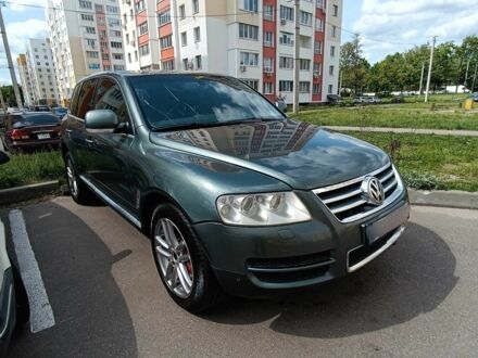Фольксваген Туарег 2005 в Харькове на Automoto.ua Зеленый Фольксваген Туарег, объемом двигателя 5 л и пробегом 380 тыс. км за 3259 $, фото 1 на Automoto.ua