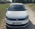 Білий Фольксваген Туран, об'ємом двигуна 2 л та пробігом 250 тис. км за 11000 $, фото 1 на Automoto.ua