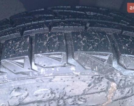 Белый Фольксваген Туран, объемом двигателя 1.9 л и пробегом 376 тыс. км за 4750 $, фото 48 на Automoto.ua