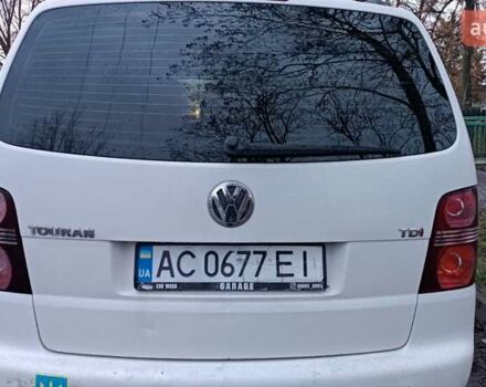 Белый Фольксваген Туран, объемом двигателя 1.9 л и пробегом 376 тыс. км за 4750 $, фото 22 на Automoto.ua