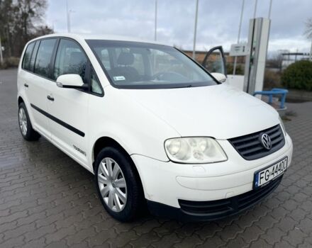 Белый Фольксваген Туран, объемом двигателя 1.9 л и пробегом 500 тыс. км за 2950 $, фото 15 на Automoto.ua