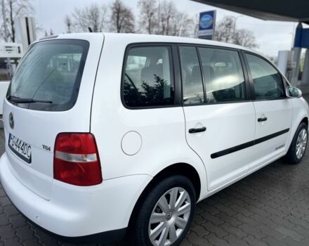 Белый Фольксваген Туран, объемом двигателя 1.9 л и пробегом 500 тыс. км за 2950 $, фото 3 на Automoto.ua