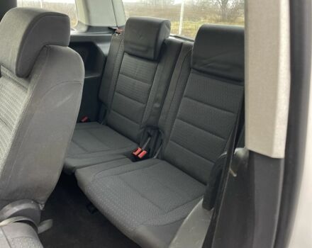 Белый Фольксваген Туран, объемом двигателя 1.9 л и пробегом 500 тыс. км за 2950 $, фото 11 на Automoto.ua