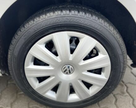 Белый Фольксваген Туран, объемом двигателя 1.9 л и пробегом 500 тыс. км за 2950 $, фото 18 на Automoto.ua