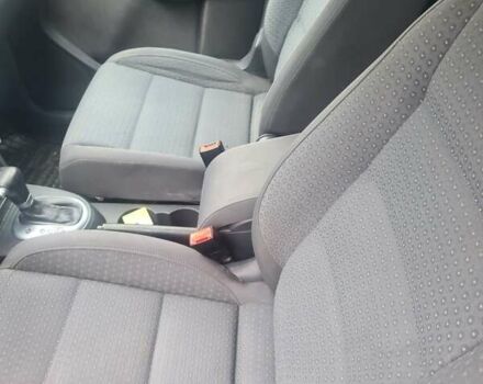 Білий Фольксваген Туран, об'ємом двигуна 1.98 л та пробігом 324 тис. км за 6500 $, фото 3 на Automoto.ua