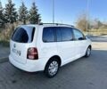 Білий Фольксваген Туран, об'ємом двигуна 1.9 л та пробігом 290 тис. км за 3350 $, фото 4 на Automoto.ua