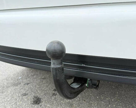 Білий Фольксваген Туран, об'ємом двигуна 1.6 л та пробігом 218 тис. км за 7999 $, фото 91 на Automoto.ua