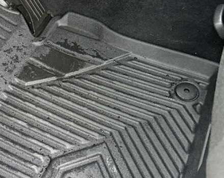 Білий Фольксваген Туран, об'ємом двигуна 1.6 л та пробігом 218 тис. км за 7999 $, фото 13 на Automoto.ua