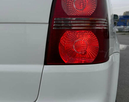 Білий Фольксваген Туран, об'ємом двигуна 1.6 л та пробігом 218 тис. км за 7999 $, фото 92 на Automoto.ua