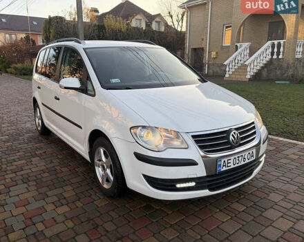 Белый Фольксваген Туран, объемом двигателя 1.39 л и пробегом 240 тыс. км за 6999 $, фото 37 на Automoto.ua