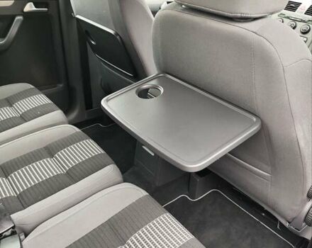 Білий Фольксваген Туран, об'ємом двигуна 2 л та пробігом 99 тис. км за 9800 $, фото 33 на Automoto.ua