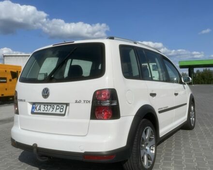 Белый Фольксваген Туран, объемом двигателя 0 л и пробегом 253 тыс. км за 8200 $, фото 2 на Automoto.ua
