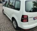 Білий Фольксваген Туран, об'ємом двигуна 2 л та пробігом 99 тис. км за 9800 $, фото 3 на Automoto.ua