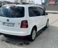 Білий Фольксваген Туран, об'ємом двигуна 1.98 л та пробігом 243 тис. км за 6000 $, фото 3 на Automoto.ua