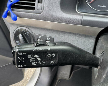 Белый Фольксваген Туран, объемом двигателя 1.4 л и пробегом 246 тыс. км за 6500 $, фото 3 на Automoto.ua