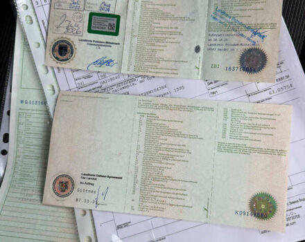 Білий Фольксваген Туран, об'ємом двигуна 1.6 л та пробігом 218 тис. км за 7999 $, фото 67 на Automoto.ua