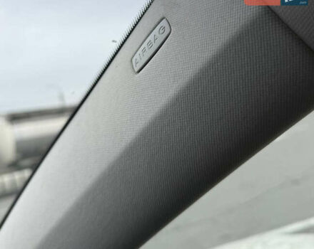 Білий Фольксваген Туран, об'ємом двигуна 1.6 л та пробігом 218 тис. км за 7999 $, фото 15 на Automoto.ua