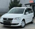 Білий Фольксваген Туран, об'ємом двигуна 1.4 л та пробігом 200 тис. км за 6250 $, фото 1 на Automoto.ua