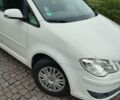 Білий Фольксваген Туран, об'ємом двигуна 2 л та пробігом 99 тис. км за 9800 $, фото 9 на Automoto.ua