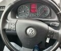 Білий Фольксваген Туран, об'ємом двигуна 2 л та пробігом 99 тис. км за 9800 $, фото 17 на Automoto.ua