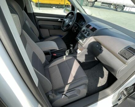 Белый Фольксваген Туран, объемом двигателя 0 л и пробегом 253 тыс. км за 8200 $, фото 8 на Automoto.ua