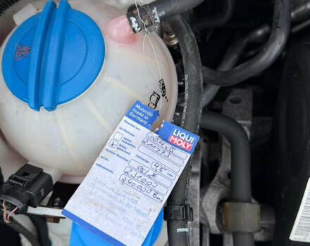 Білий Фольксваген Туран, об'ємом двигуна 1.6 л та пробігом 218 тис. км за 7999 $, фото 18 на Automoto.ua