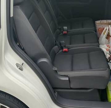 Белый Фольксваген Туран, объемом двигателя 1.39 л и пробегом 186 тыс. км за 8850 $, фото 11 на Automoto.ua