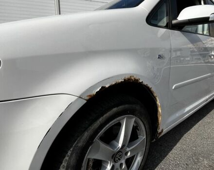 Білий Фольксваген Туран, об'ємом двигуна 1.4 л та пробігом 197 тис. км за 6300 $, фото 3 на Automoto.ua