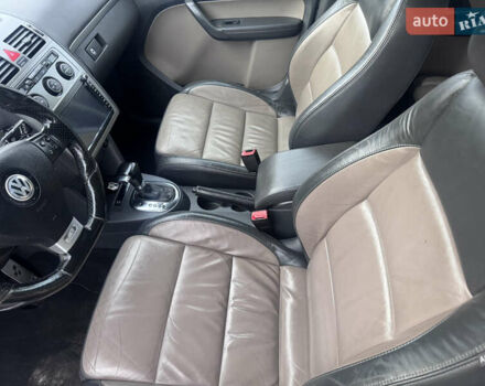 Білий Фольксваген Туран, об'ємом двигуна 1.6 л та пробігом 200 тис. км за 8700 $, фото 37 на Automoto.ua