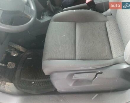 Белый Фольксваген Туран, объемом двигателя 1.9 л и пробегом 260 тыс. км за 8200 $, фото 12 на Automoto.ua