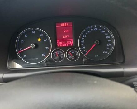 Белый Фольксваген Туран, объемом двигателя 1.4 л и пробегом 182 тыс. км за 8400 $, фото 28 на Automoto.ua