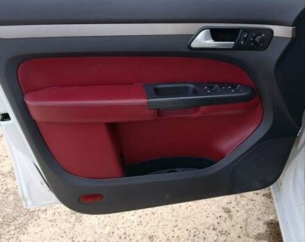 Белый Фольксваген Туран, объемом двигателя 1.6 л и пробегом 186 тыс. км за 7800 $, фото 44 на Automoto.ua