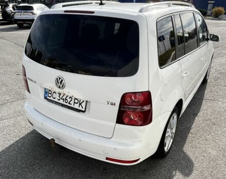 Білий Фольксваген Туран, об'ємом двигуна 1.4 л та пробігом 197 тис. км за 6300 $, фото 4 на Automoto.ua