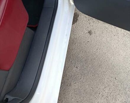 Белый Фольксваген Туран, объемом двигателя 1.6 л и пробегом 186 тыс. км за 7800 $, фото 36 на Automoto.ua