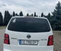 Білий Фольксваген Туран, об'ємом двигуна 1.97 л та пробігом 246 тис. км за 9350 $, фото 2 на Automoto.ua
