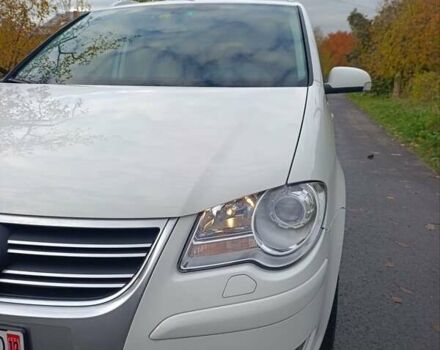 Белый Фольксваген Туран, объемом двигателя 1.4 л и пробегом 182 тыс. км за 8400 $, фото 16 на Automoto.ua