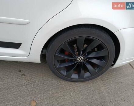 Белый Фольксваген Туран, объемом двигателя 1.6 л и пробегом 187 тыс. км за 6999 $, фото 17 на Automoto.ua