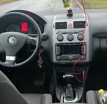 Белый Фольксваген Туран, объемом двигателя 1.39 л и пробегом 186 тыс. км за 8850 $, фото 9 на Automoto.ua