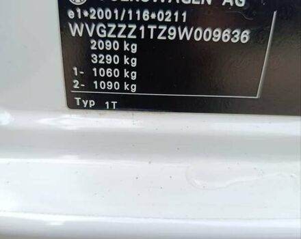 Белый Фольксваген Туран, объемом двигателя 1.6 л и пробегом 186 тыс. км за 7800 $, фото 16 на Automoto.ua