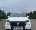 Білий Фольксваген Туран, об'ємом двигуна 1.97 л та пробігом 246 тис. км за 9350 $, фото 4 на Automoto.ua
