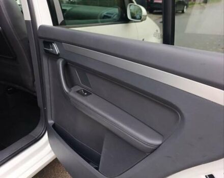 Белый Фольксваген Туран, объемом двигателя 1.4 л и пробегом 182 тыс. км за 8400 $, фото 42 на Automoto.ua