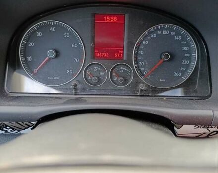 Белый Фольксваген Туран, объемом двигателя 1.6 л и пробегом 186 тыс. км за 7800 $, фото 14 на Automoto.ua