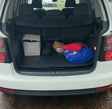 Белый Фольксваген Туран, объемом двигателя 1.39 л и пробегом 186 тыс. км за 8850 $, фото 12 на Automoto.ua