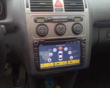 Белый Фольксваген Туран, объемом двигателя 1.4 л и пробегом 208 тыс. км за 8600 $, фото 6 на Automoto.ua