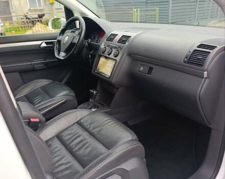 Белый Фольксваген Туран, объемом двигателя 1.4 л и пробегом 182 тыс. км за 8400 $, фото 37 на Automoto.ua