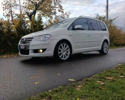 Белый Фольксваген Туран, объемом двигателя 1.4 л и пробегом 182 тыс. км за 8400 $, фото 18 на Automoto.ua