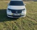 Белый Фольксваген Туран, объемом двигателя 1.39 л и пробегом 316 тыс. км за 8000 $, фото 1 на Automoto.ua