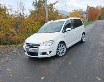 Белый Фольксваген Туран, объемом двигателя 1.4 л и пробегом 182 тыс. км за 8400 $, фото 15 на Automoto.ua